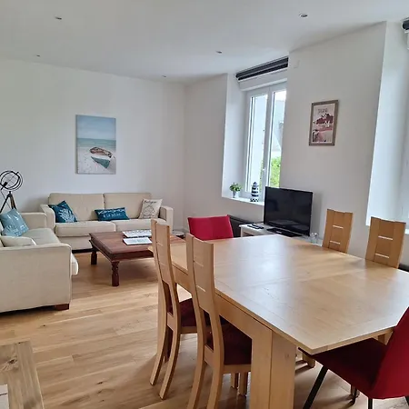 Au Coeur De La Cote De Granit Rose. Apartamento *